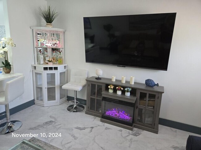 Foto del edificio - 2909 Middle River Dr