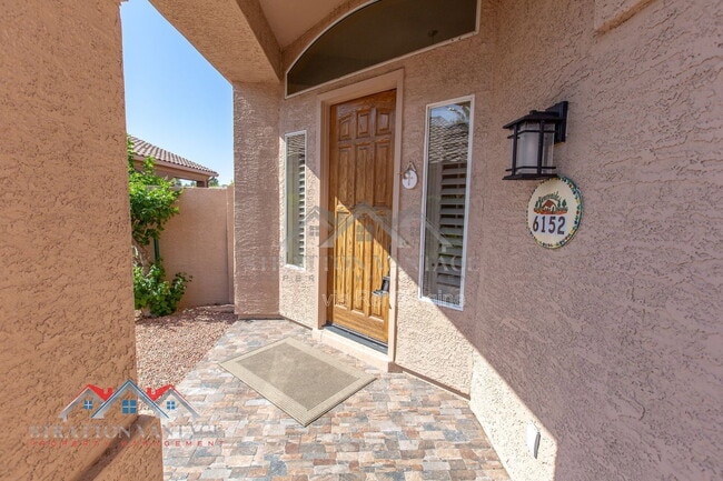 Foto del edificio - 6152 W Irma Ln
