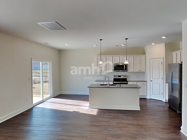Foto del edificio - 2027 Williamshire Ln