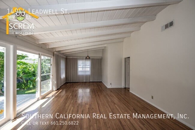 Building Photo - Three Bedroom Single Story Home in Van Nuys