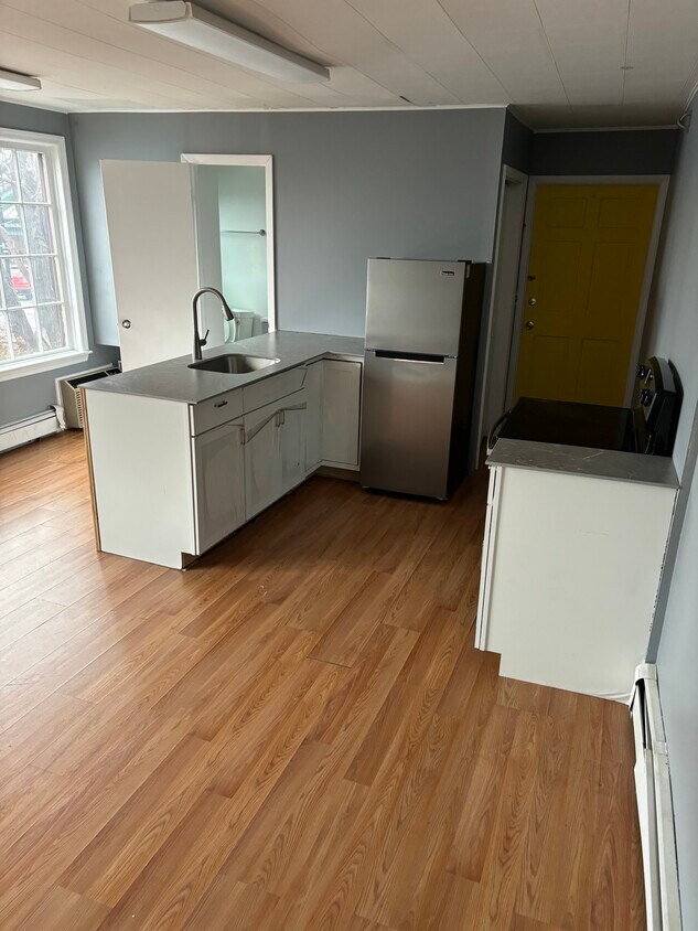new counters and appliances - 135 Southside Ave