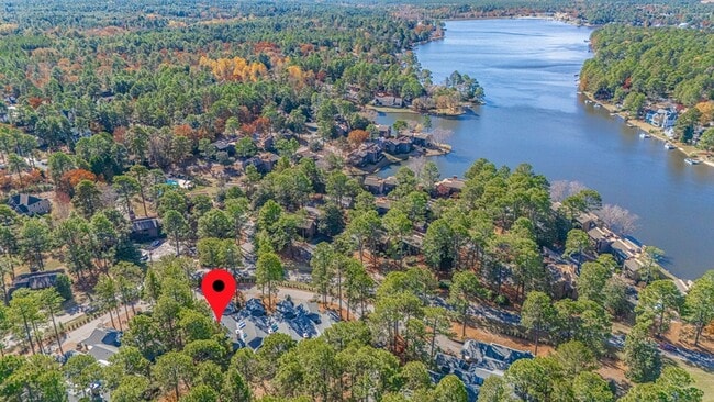 Foto del edificio - 285 Sugar Gum Ln