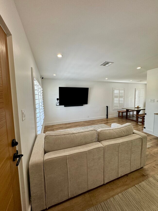 Foto del edificio - 2416 W 164th St