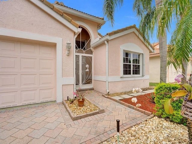 Photo - 22845 Barrister Dr House