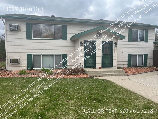Foto del edificio - 3027 18th St S