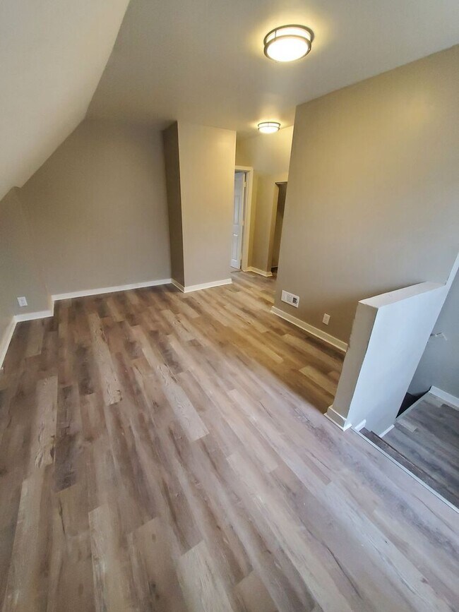 Foto del edificio - 2 Bedroom Single Family