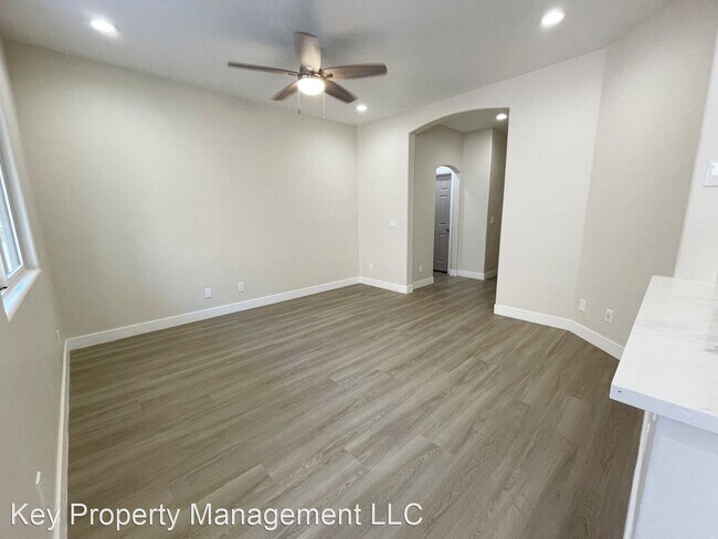 Building Photo - 4 br, 2.5 bath House - 6522 Churnet Valley...