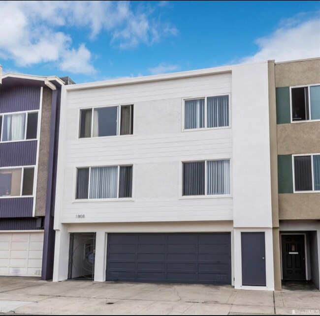 1808 47th Ave