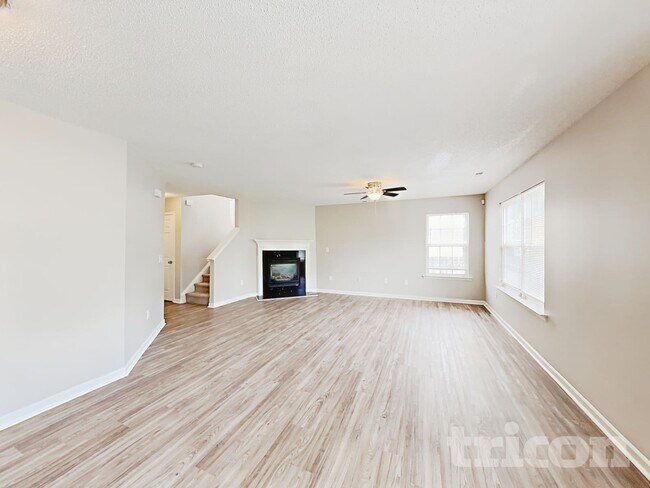 Foto del edificio - 4429 Devonhill Ln