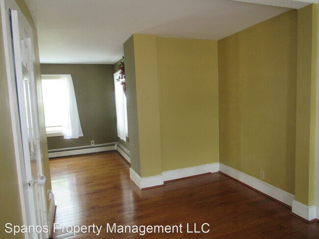Building Photo - 4 br, 2.5 bath House - 15 Windham Road
