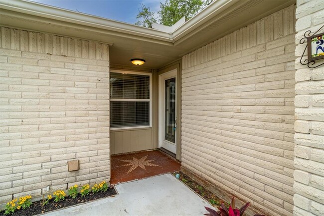Foto del edificio - 217 Glen Haven Dr