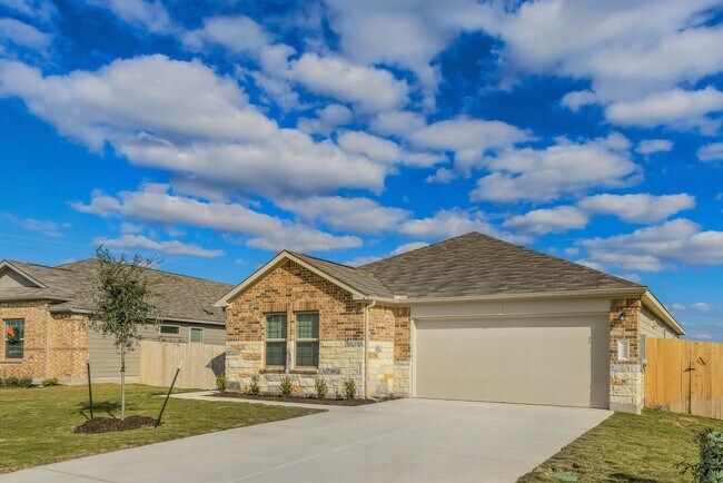 Building Photo - 732 Carol Dr