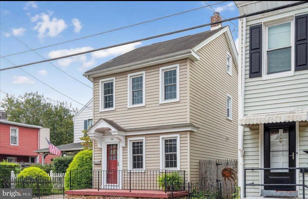 Foto principal - 54 Chestnut St