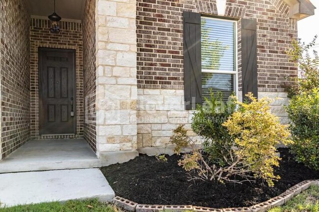 Building Photo - 693 Pond Springs