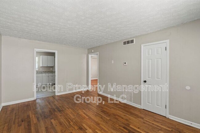 Foto del edificio - 1595 Carlisle St NW