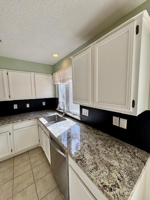 Building Photo - 2 Purpletop Ct