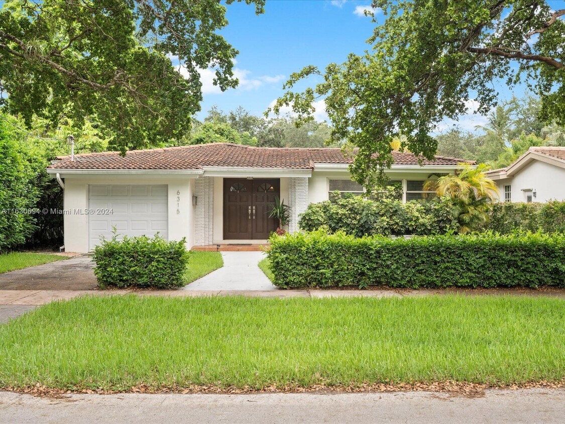 Foto principal - 6315 Cellini St