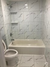 Building Photo - 7820 S Colony Cir