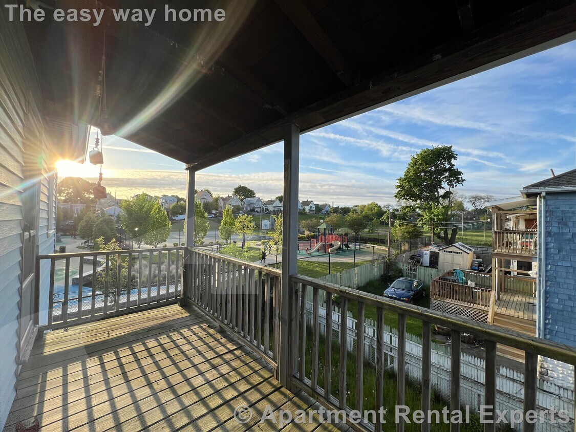 274 Chelsea St, Everett, MA 02149 Townhome Rentals in Everett MA