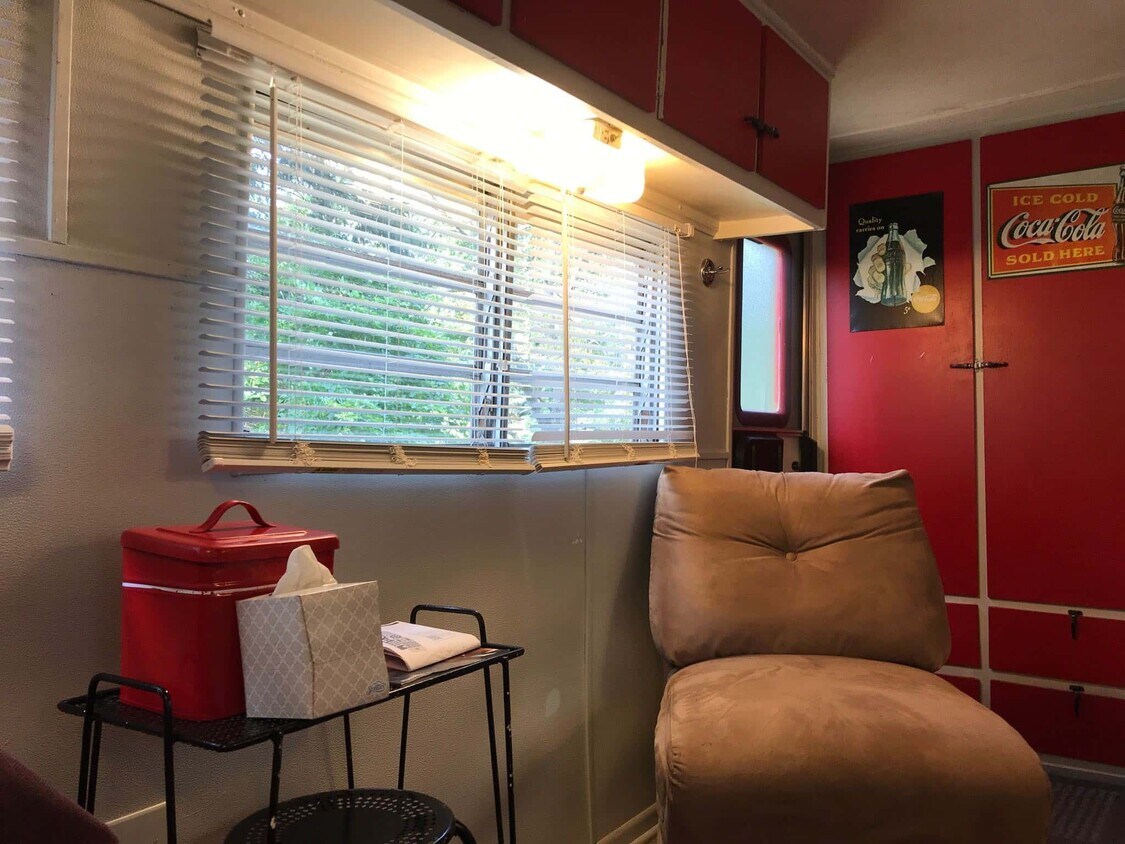 1524 W Pittsburgh St, Scottdale, PA 15683 Apartments in Scottdale, PA