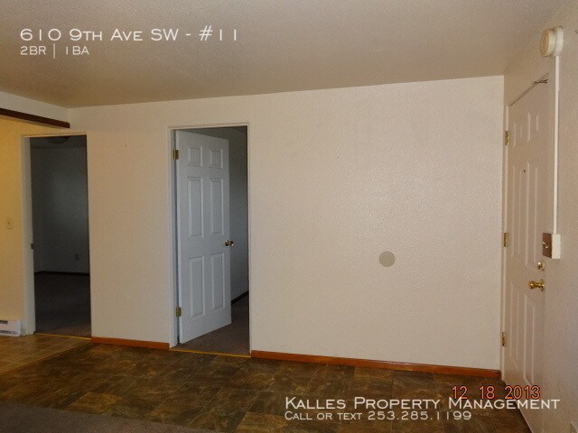 Building Photo - 610 9th Ave SW