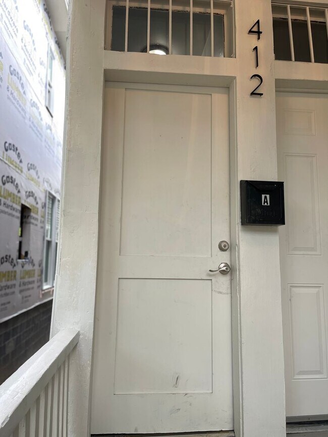 Foto del edificio - 412 E Duffy St