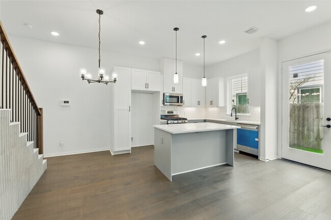 Foto del edificio - 9902 Clark Rd