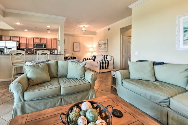 Foto del edificio - 7121 River Hammock Dr