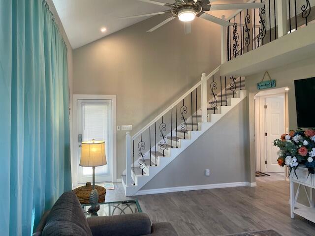 Foto del edificio - 338 15th Ln SW