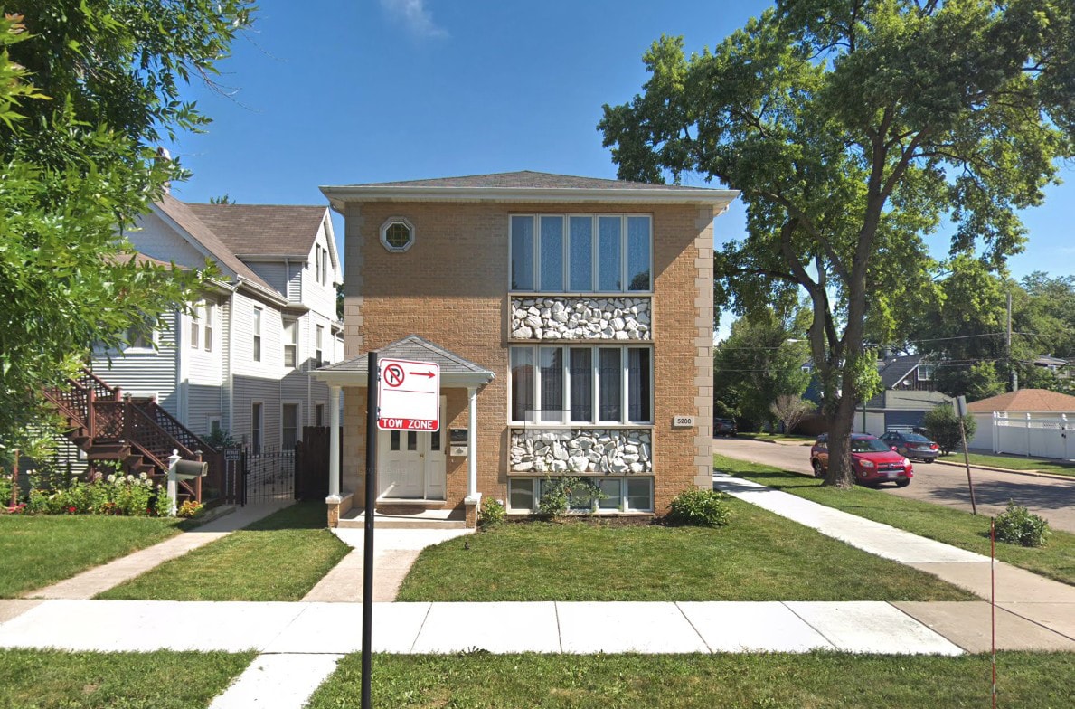 5200 W Carmen Ave, Chicago, IL 60630 Apartments at 5200 W Carmen Ave