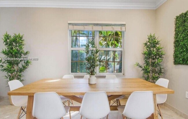 Foto del edificio - 149 NW 48th St