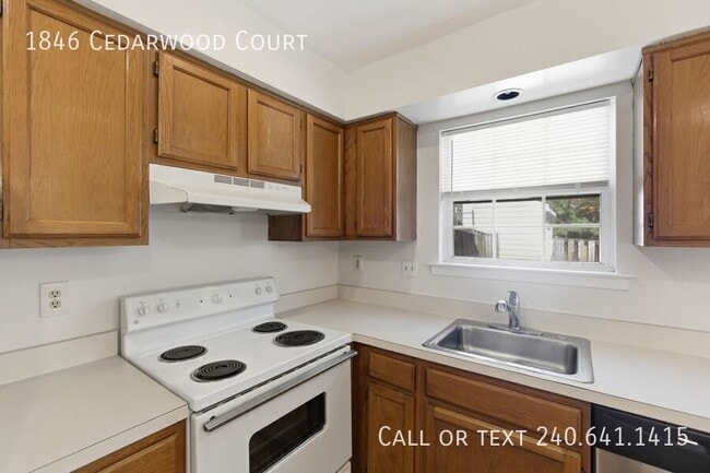 Foto del edificio - 1846 Cedarwood Ct
