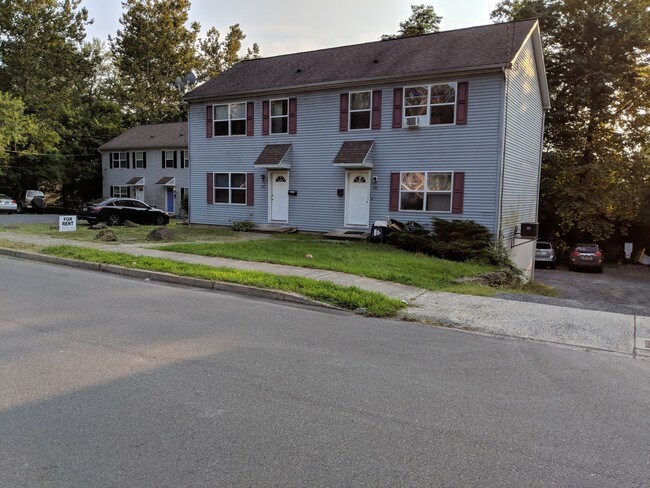 front - 357 Braeside Ave