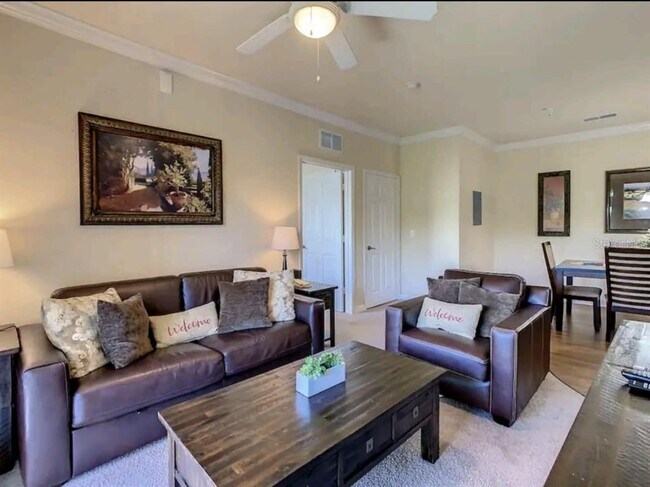 Building Photo - 1371 Tuscan Terrace