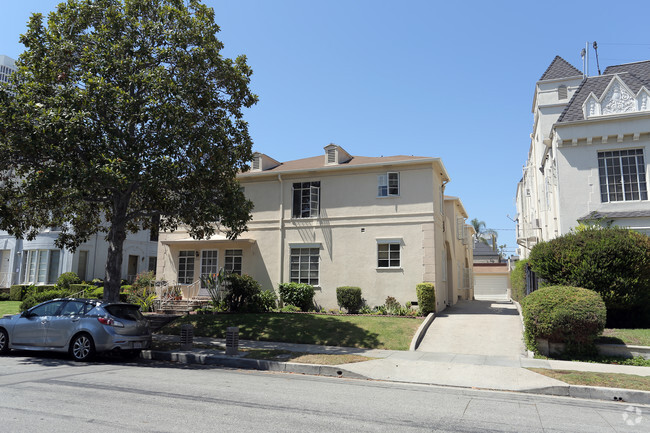 Building Photo - 625 S Ridgeley Dr
