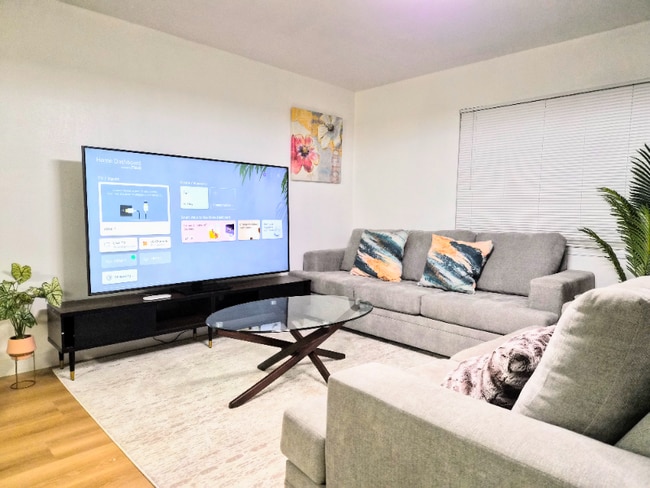 Foto del edificio - 1200 W Edmundson Ave