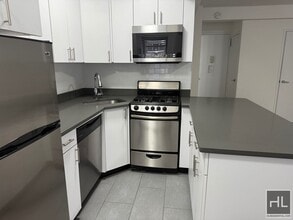 Building Photo - BEEKMAN PLACE