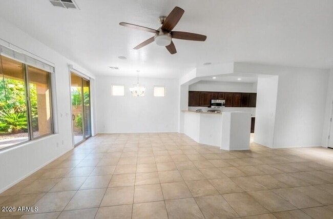 Foto del edificio - 5336 W Hasan Dr