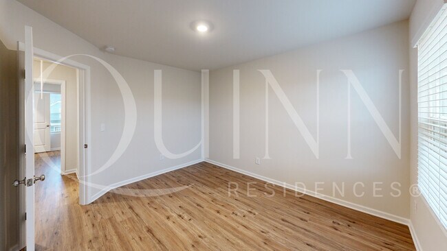 Building Photo - 219 Almaden St