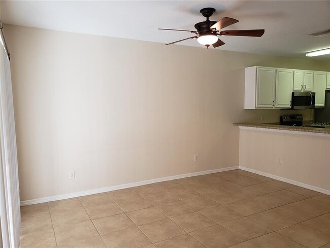 Building Photo - 15843 Fishhawk View Dr