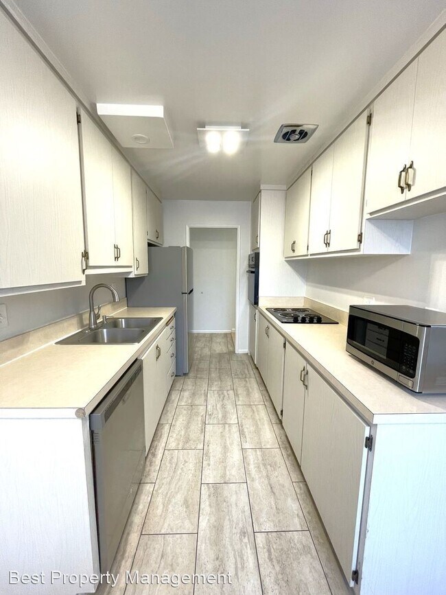 Foto del edificio - 3 br, 1.5 bath House - 3136 Mission View Dr