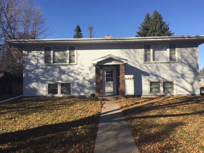 Front View - 804 20th St NW