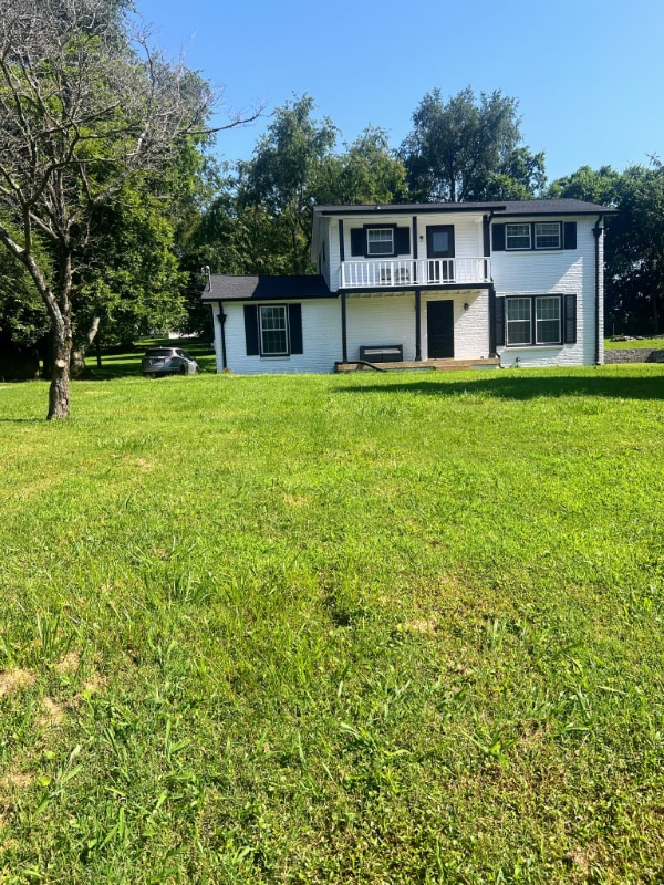 Building Photo - 121 Sain Ave