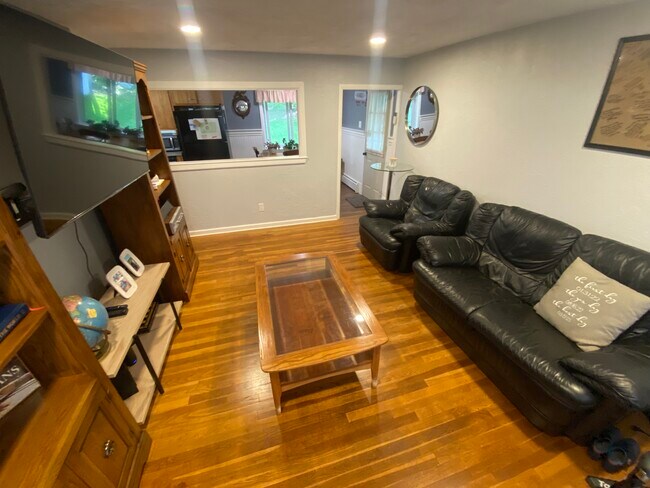 Building Photo - 288 Saint Nicholas Ave