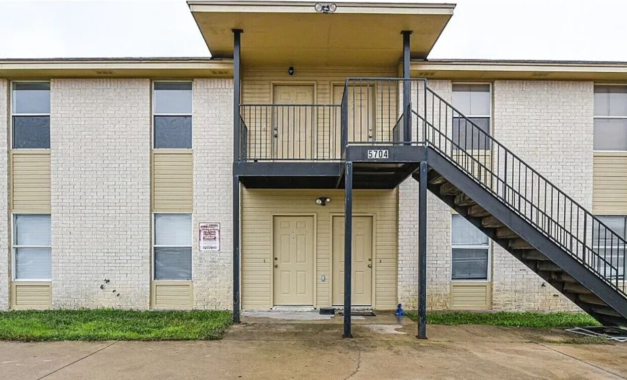 Primary Photo - 2 Bedroom 1 Bath in Killeen TX
