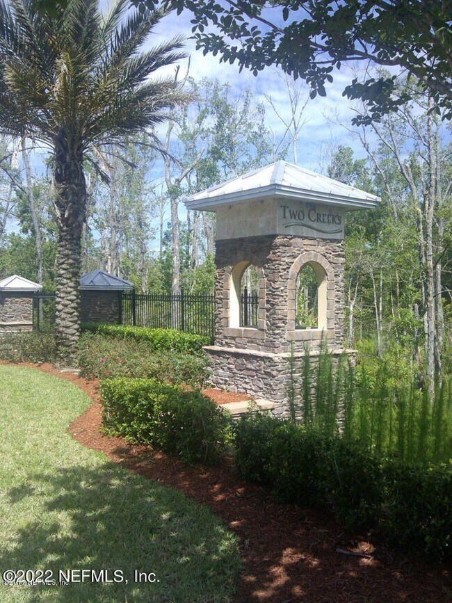 Building Photo - 1423 King Rail Ln