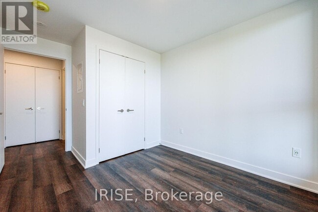 Building Photo - 3030 Pharmacy Ave