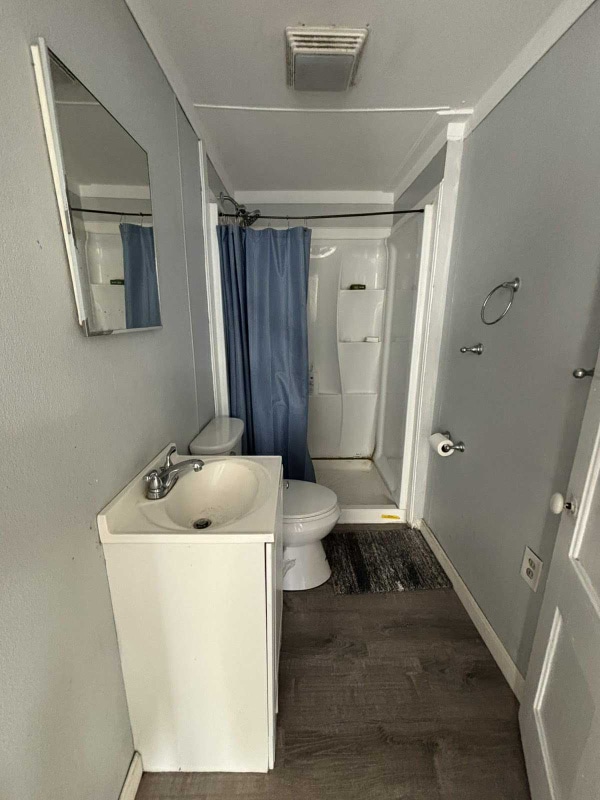 Building Photo - 281-283 Bridge St