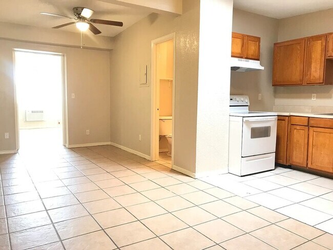 Foto del edificio - 4512 Arlen Ave