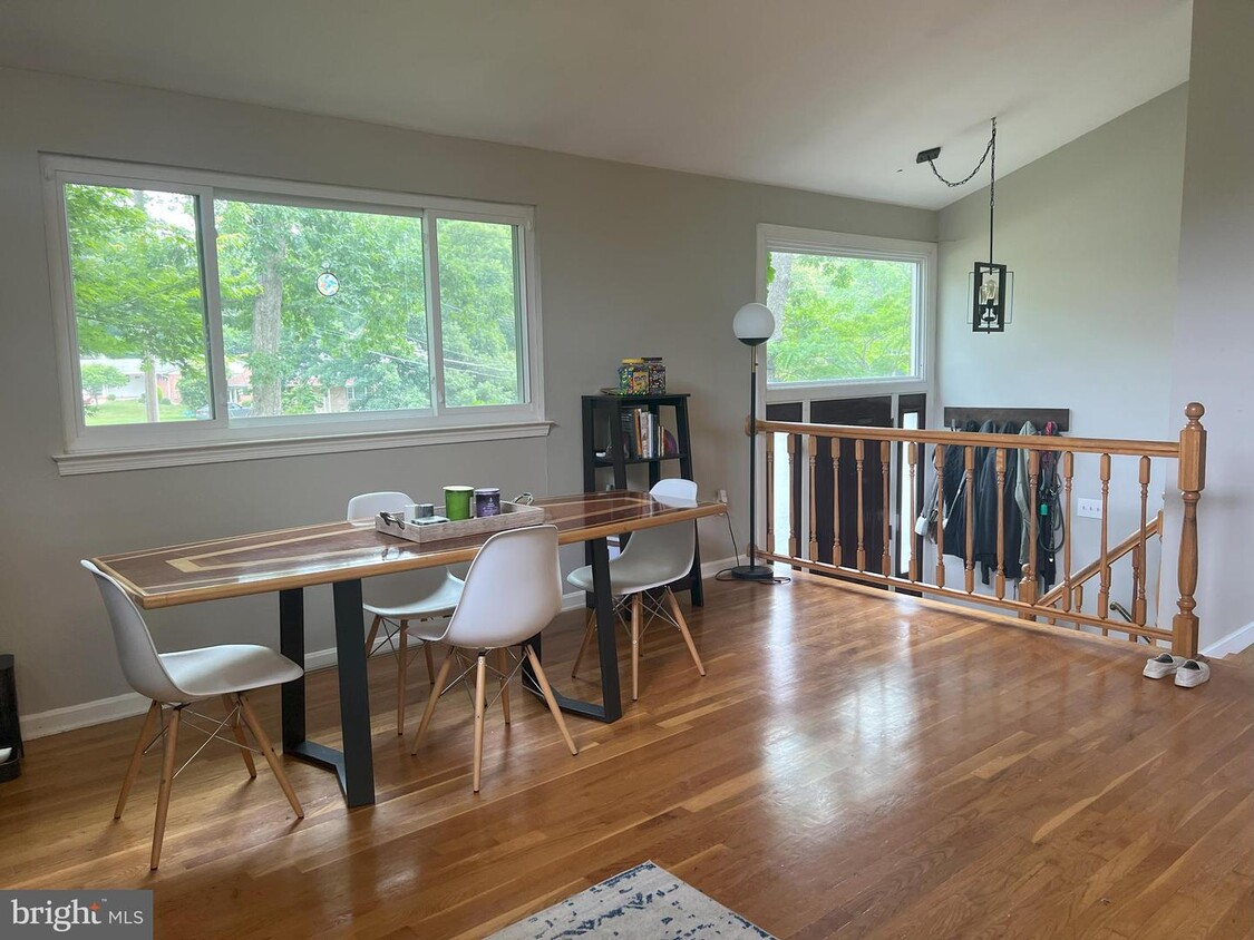 8017 Springfield Village Dr, West Springfield, VA 22152 House Rental in West Springfield, VA